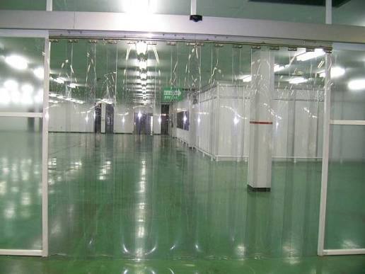 Rèm Nhựa Trong Suốt Tiêu Chuẩn Khổ Nhỏ Và Khổ Lớn