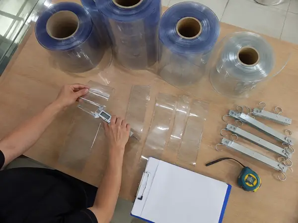 Rà soát báo giá đơn vị cung cấp màn nhựa pvc