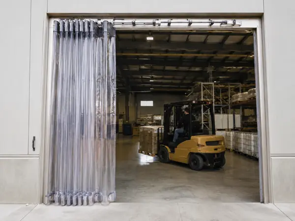 đơn vị cung cấp màn pvc kéo xếp