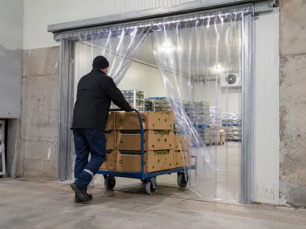 Nghiệm thu khả năng tự khép của dải PVC