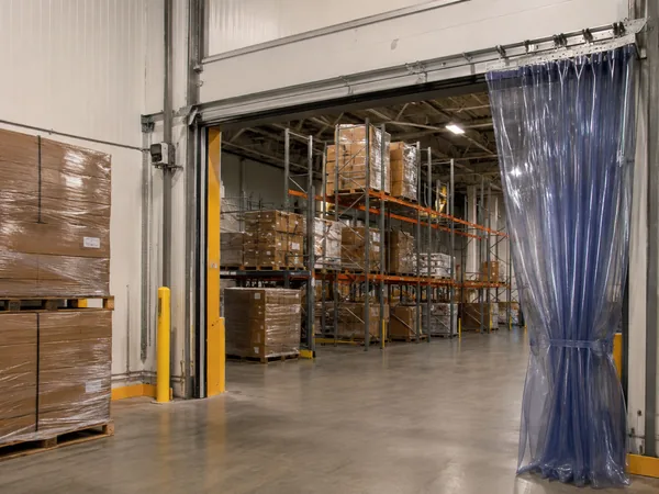 Nghiệm thu khả năng tự khép của dải PVC