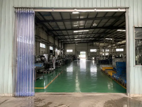 mua màn pvc kéo xếp ở đâu