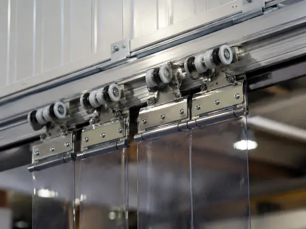 Hệ ray treo màn PVC kéo xếp
